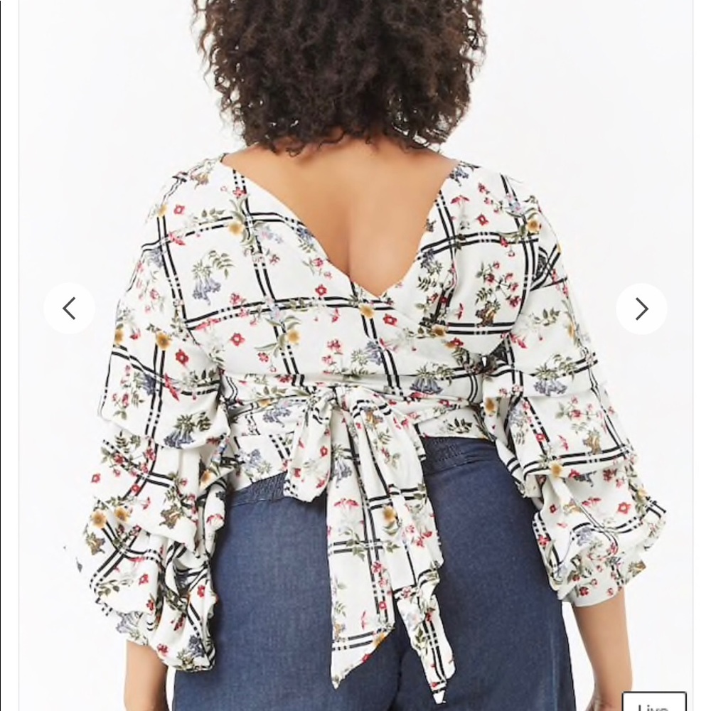 Beautiful blouse - Picture 4 of 5